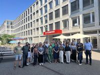Die Gruppe der Teilnehmenden der Method School im „Technopark“ in der Stadt Winterthur.